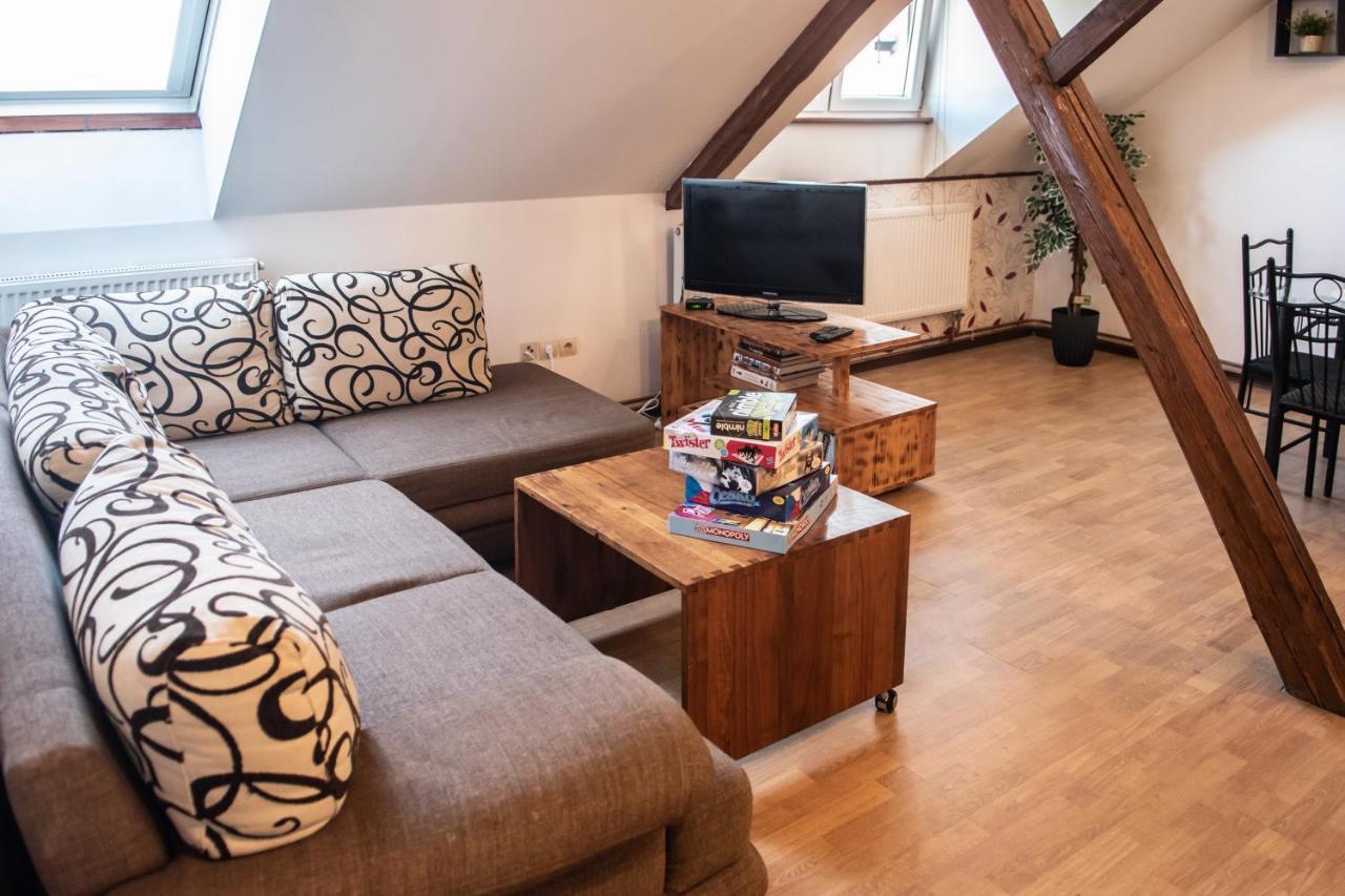 Podkrovni Apartman S Vyhledem Na Namesti Lomnice nad Lužnicí Eksteriør bilde